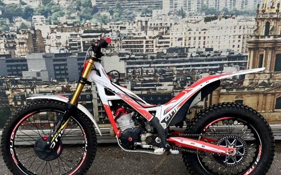 Gebrauchtmotorrad TRS One 125 RR Raga Racing - Bild 3 Gebrauchtmotorrad TRS One 125 RR Raga Racing - Bild 3