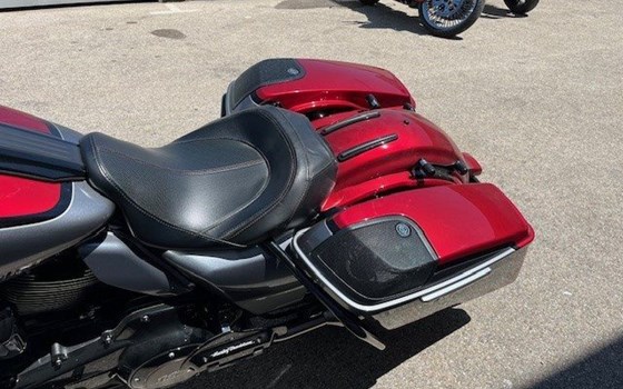 Gebrauchtmotorrad Harley-Davidson CVO Road Glide FLTRXSE - Bild 18 Gebrauchtmotorrad Harley-Davidson CVO Road Glide FLTRXSE - Bild 18