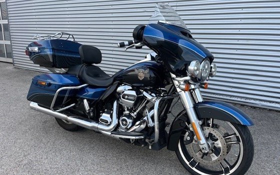 Gebrauchtmotorrad Harley-Davidson Street Glide FLHX - Bild 4 Gebrauchtmotorrad Harley-Davidson Street Glide FLHX - Bild 4