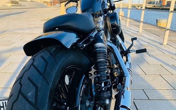 Gebrauchtmotorrad Harley-Davidson Sportster XL 1200X Forty-Eight - Bild 11