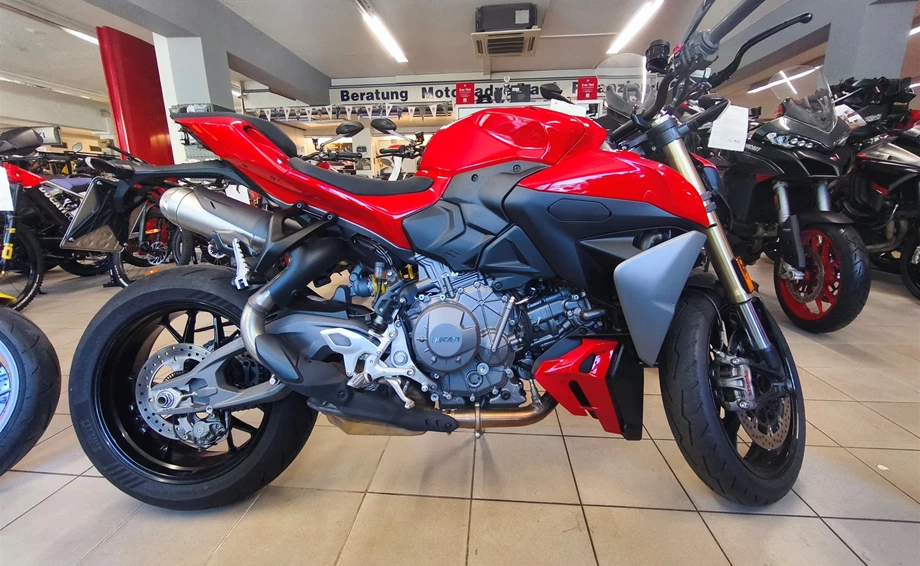 Angebot Ducati Streetfighter V2 Bild 1: Angebot Ducati Streetfighter V2