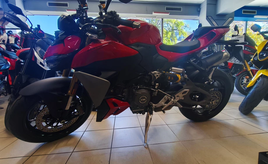 Angebot Ducati Streetfighter V2 Bild 4: Angebot Ducati Streetfighter V2