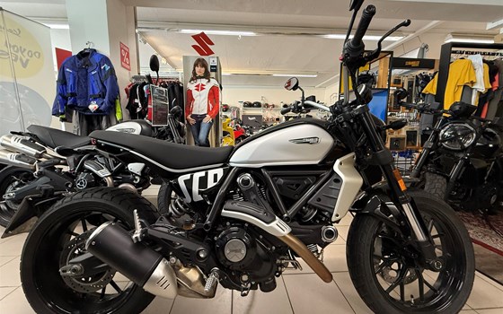 Gebrauchtmotorrad Ducati Scrambler Icon - Bild 2