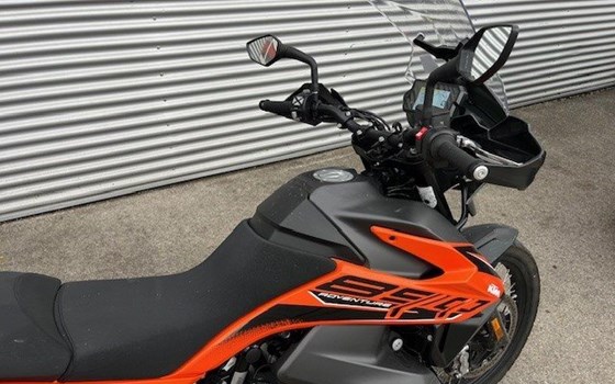Gebrauchtmotorrad KTM 890 Adventure - Bild 4 Gebrauchtmotorrad KTM 890 Adventure - Bild 4