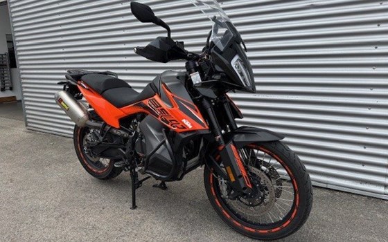 Gebrauchtmotorrad KTM 890 Adventure - Bild 2 Gebrauchtmotorrad KTM 890 Adventure - Bild 2