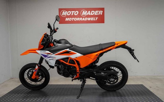 Motorrad Occasion KTM 390 SMC R - Bild 3