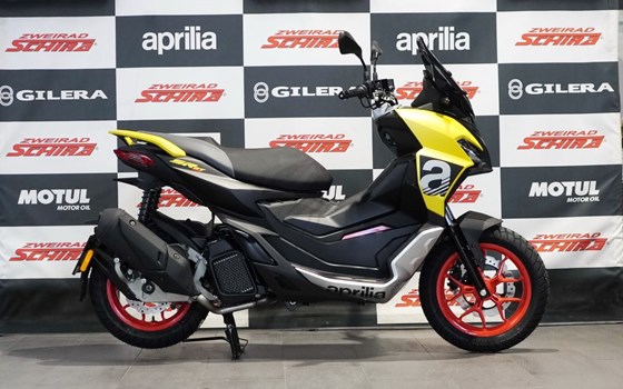 Gebrauchtmotorrad Aprilia SR GT 125 - Bild 1