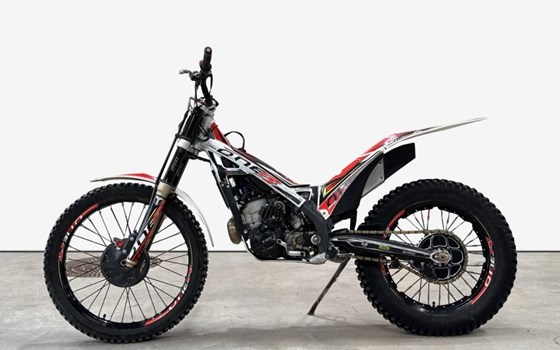 Gebrauchtmotorrad TRS One 250 - Bild 2 Gebrauchtmotorrad TRS One 250 - Bild 2