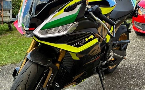 Gebrauchtmotorrad Aprilia RSV 1000 R Factory (RSV Mille R Factory) - Bild 7