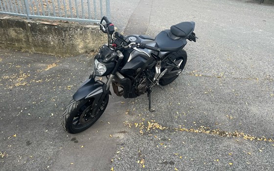 Gebrauchtmotorrad Yamaha MT-07 35kW - Bild 5 Gebrauchtmotorrad Yamaha MT-07 35kW - Bild 5