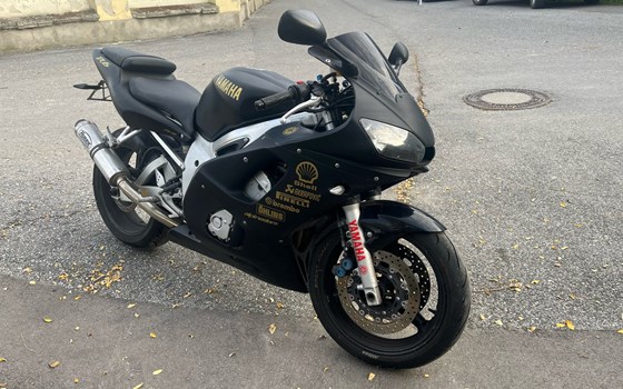 Gebrauchtmotorrad Yamaha YZF-R6 - Bild 3 Gebrauchtmotorrad Yamaha YZF-R6 - Bild 3