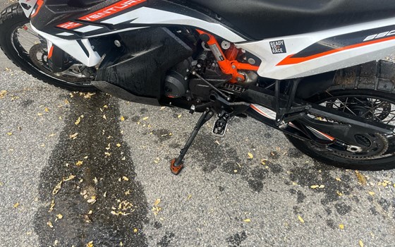 Gebrauchtmotorrad KTM 890 Adventure R - Bild 7 Gebrauchtmotorrad KTM 890 Adventure R - Bild 7