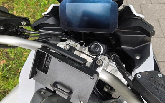 Gebrauchtmotorrad BMW F 900 XR - Bild 2