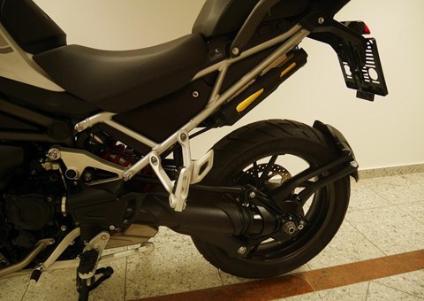 zum Vergrössern bitte anklicken!