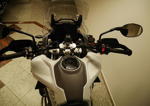 zum Vergrössern bitte anklicken!