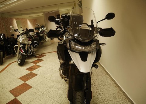 zum Vergrössern bitte anklicken!