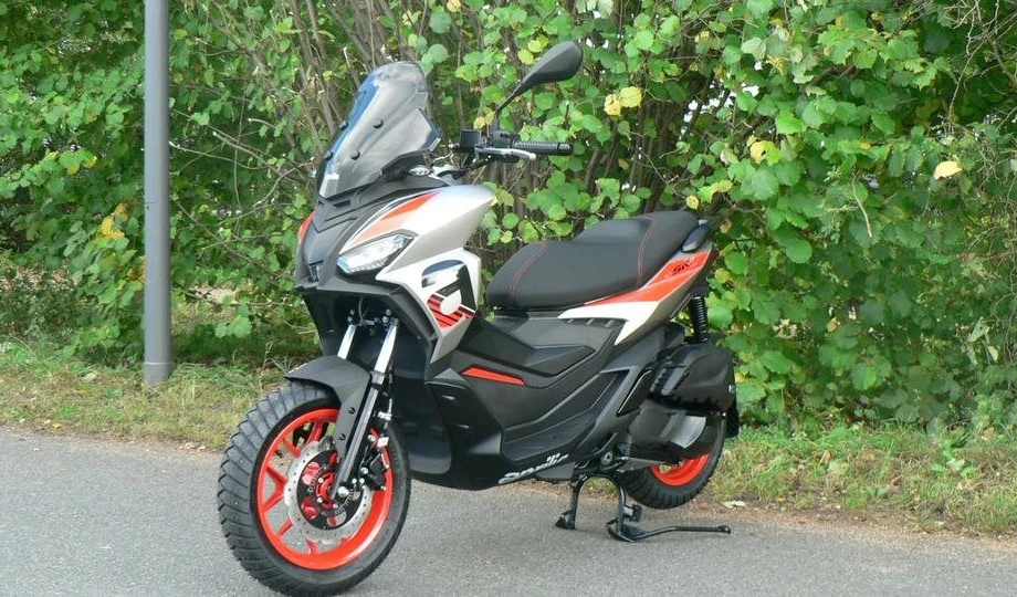 Angebot Aprilia SR GT Sport 125 Bild 1: Angebot Aprilia SR GT Sport 125