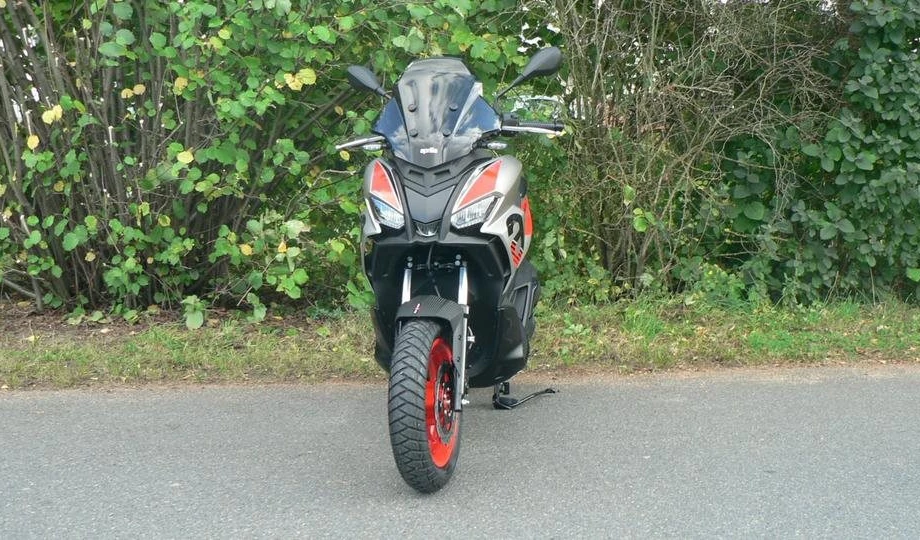 Angebot Aprilia SR GT Sport 125 Bild 2: Angebot Aprilia SR GT Sport 125
