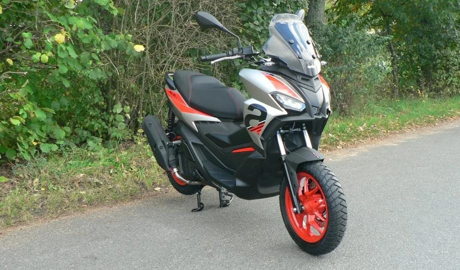 Angebot Aprilia SR GT Sport 125 Bild 4: Angebot Aprilia SR GT Sport 125