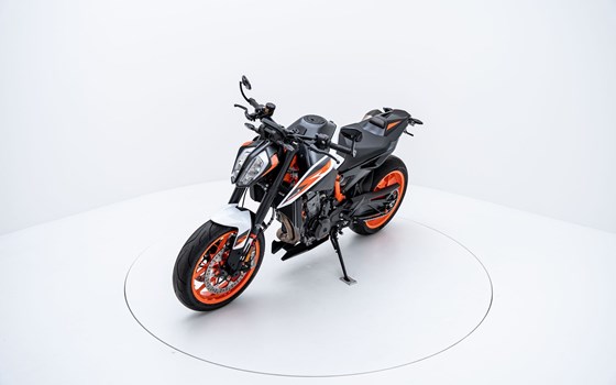 Motorrad Occasion KTM 890 Duke R - Bild 3