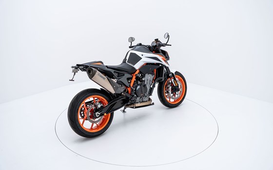 Motorrad Occasion KTM 890 Duke R - Bild 4