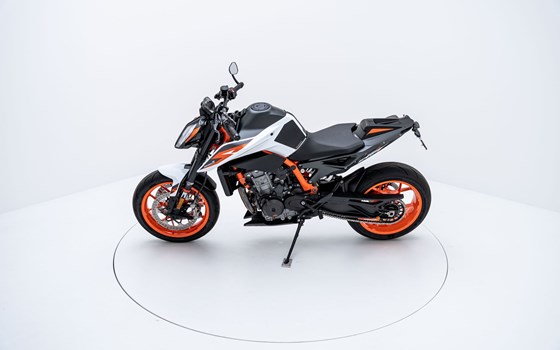 Motorrad Occasion KTM 890 Duke R - Bild 6