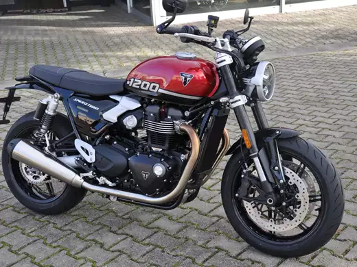 Triumph Speed Twin 1200