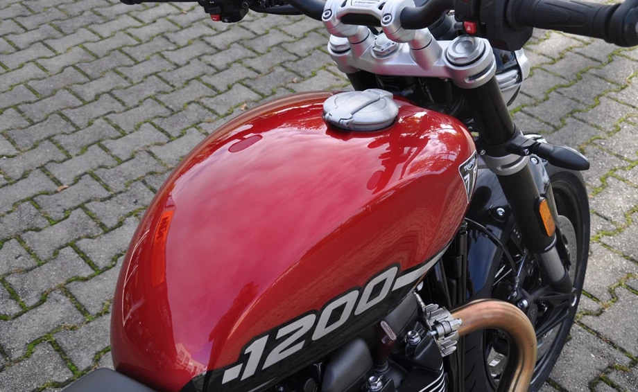 Angebot Triumph Speed Twin 1200 Bild 5: Angebot Triumph Speed Twin 1200