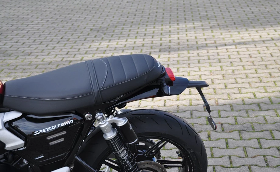 Angebot Triumph Speed Twin 1200 Bild 6: Angebot Triumph Speed Twin 1200