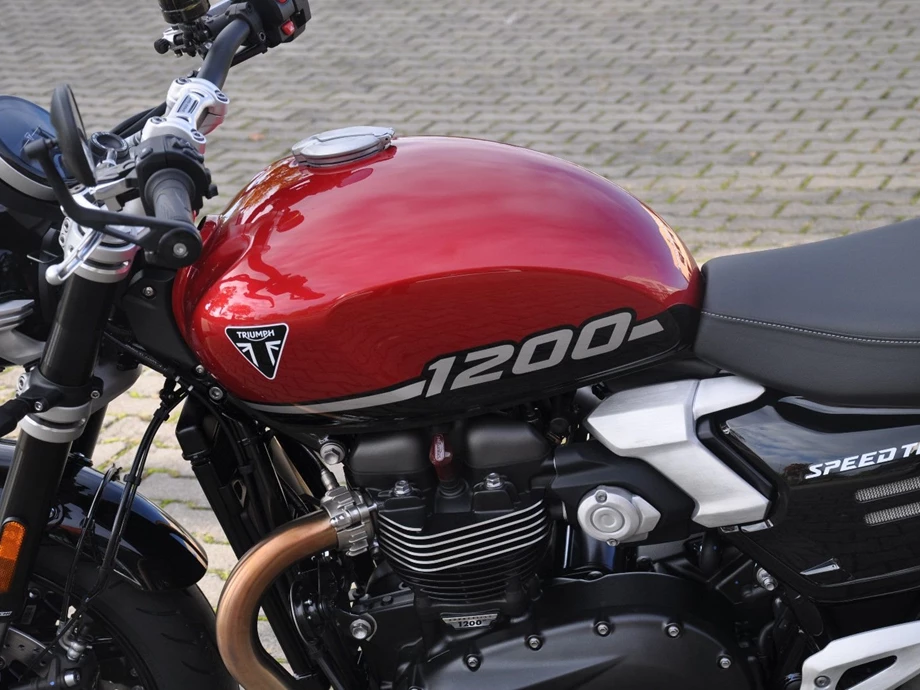 Angebot Triumph Speed Twin 1200 Bild 9: Angebot Triumph Speed Twin 1200