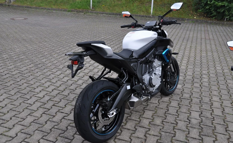 Angebot CFMOTO 675NK Bild 10: Angebot CFMOTO 675NK