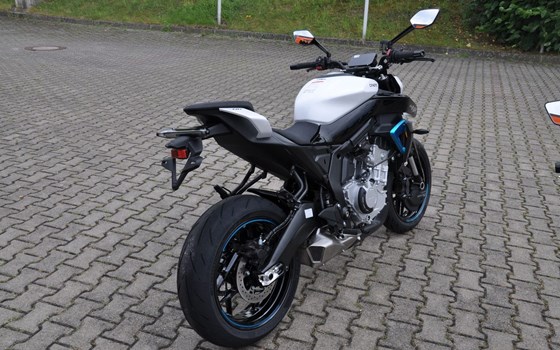 Neufahrzeug CFMOTO 675NK - Bild 10