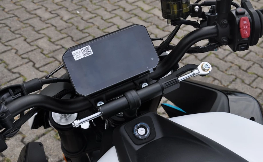 Angebot CFMOTO 675NK Bild 16: Angebot CFMOTO 675NK