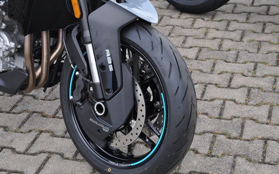 Neufahrzeug CFMOTO 675NK - Bild 3