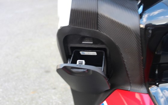 Gebrauchtmotorrad Honda Integra - Bild 22