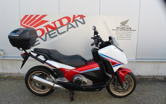 Gebrauchtmotorrad Honda Integra - Bild 3