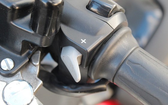 Gebrauchtmotorrad Honda Integra - Bild 7