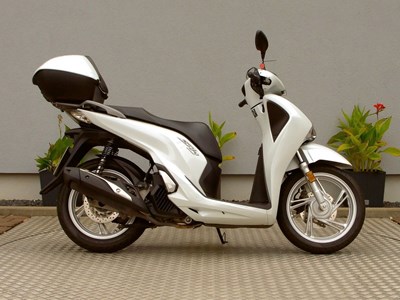SH150i