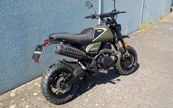 Gebrauchtmotorrad Brixton Crossfire 125 XS - Bild 11