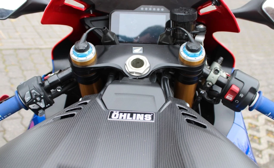 Angebot Honda CBR1000RR-R Fireblade SP Bild 16: Angebot Honda CBR1000RR-R Fireblade SP