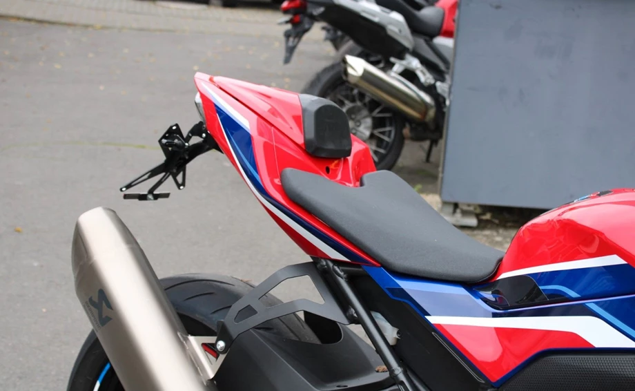 Angebot Honda CBR1000RR-R Fireblade SP Bild 7: Angebot Honda CBR1000RR-R Fireblade SP