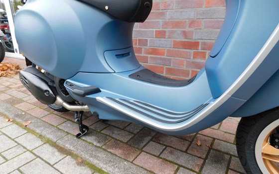 Neufahrzeug Vespa Primavera 125 Officina 8 - Bild 10