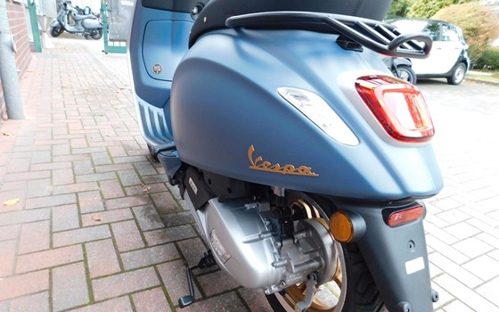 Neufahrzeug Vespa Primavera 125 Officina 8 - Bild 13