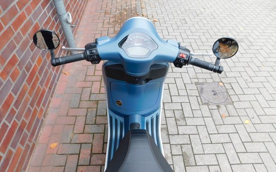 Neufahrzeug Vespa Primavera 125 Officina 8 - Bild 15