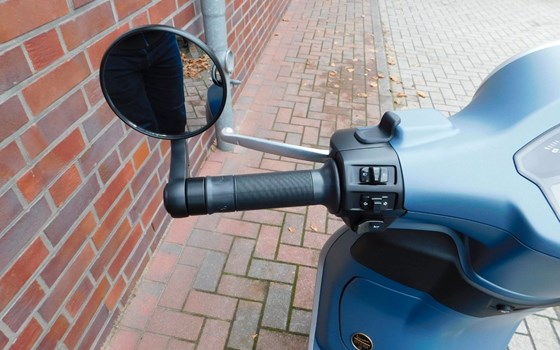 Neufahrzeug Vespa Primavera 125 Officina 8 - Bild 16