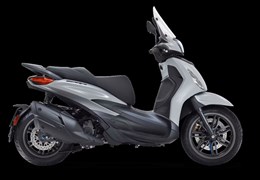 Neumotorrad Piaggio Beverly 400