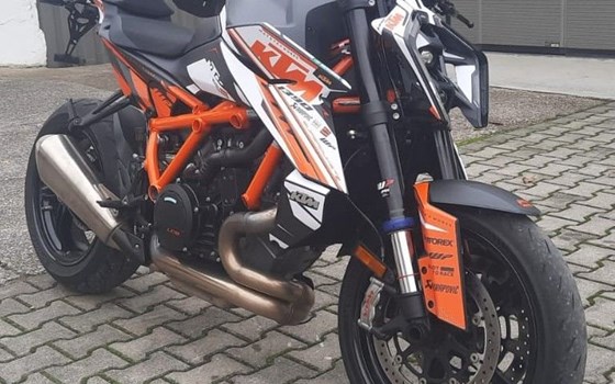 Gebrauchtmotorrad KTM 1390 Super Duke R EVO - Bild 1