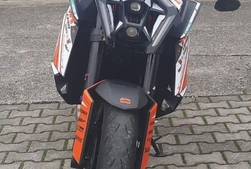 Gebrauchtmotorrad KTM 1390 Super Duke R EVO - Bild 2