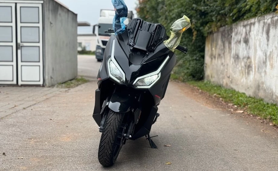 Offer Honda Forza 350 Bild 3: Offer Honda Forza 350
