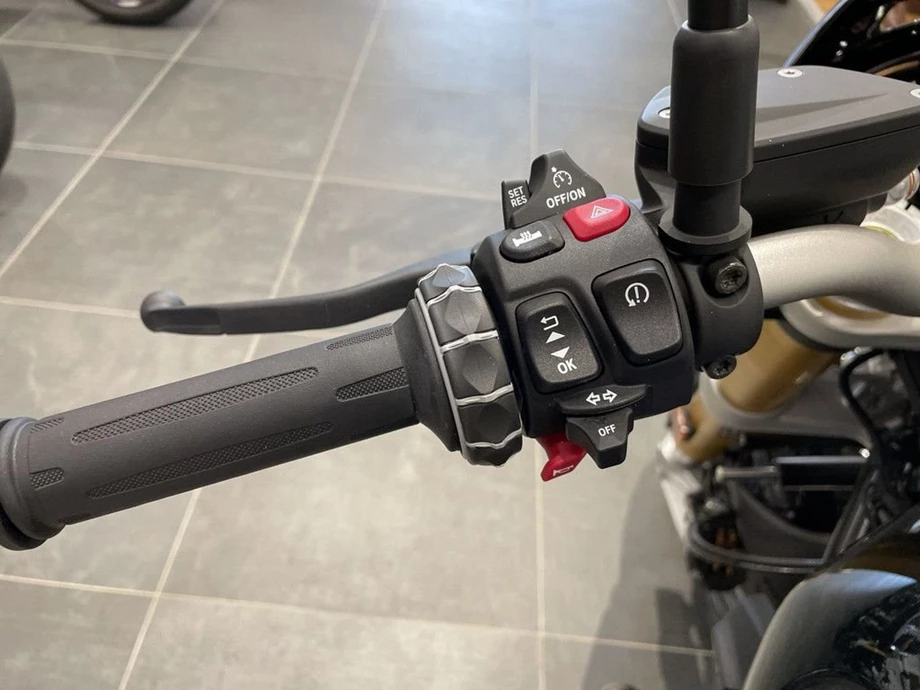 Angebot BMW R 12 nineT Bild 7: Angebot BMW R 12 nineT